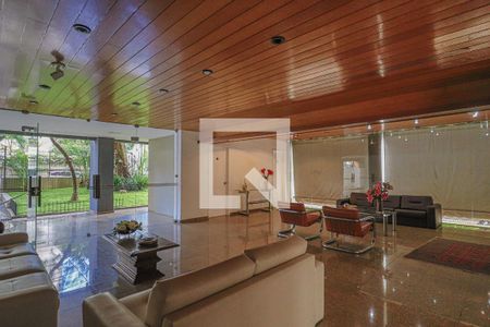 Apartamento para alugar com 220m², 4 quartos e 2 vagasÁrea comum - Salão de festas