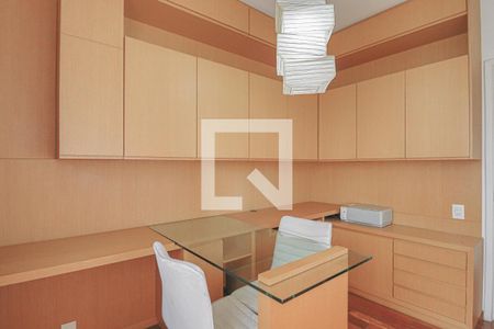 Apartamento para alugar com 220m², 4 quartos e 2 vagasQuarto 3