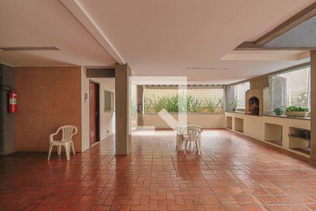 Apartamento para alugar com 220m², 4 quartos e 2 vagasÁrea comum - Churrasqueira