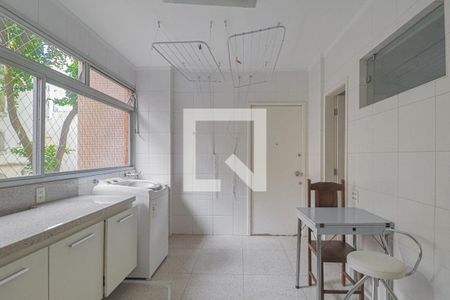 Apartamento para alugar com 220m², 4 quartos e 2 vagasÁrea de Serviço 