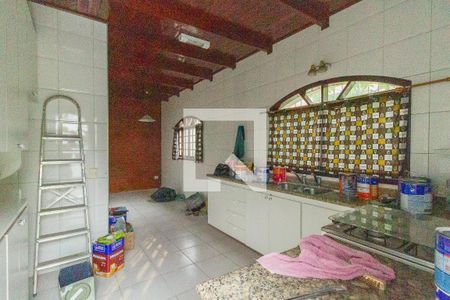 Casa à venda com 234m², 4 quartos e 1 vagaCozinha 
