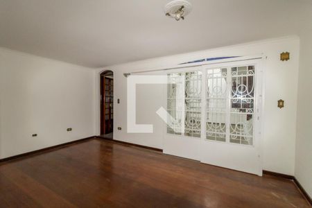 Casa à venda com 234m², 4 quartos e 1 vagaSalão 