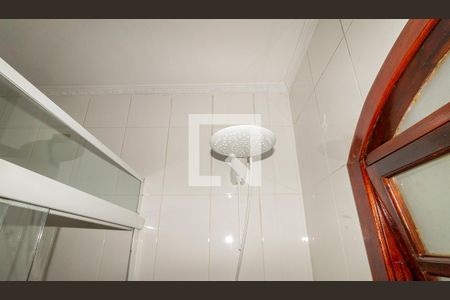 Casa à venda com 234m², 4 quartos e 1 vagaBanheiro Suíte 