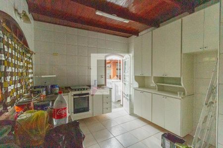 Casa à venda com 234m², 4 quartos e 1 vagaCozinha 