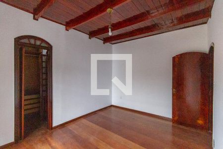 Suíte  de casa à venda com 4 quartos, 234m² em Ipiranga, São Paulo