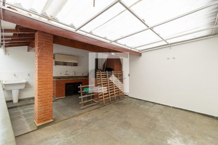 Casa à venda com 234m², 4 quartos e 1 vagaQuitnal 