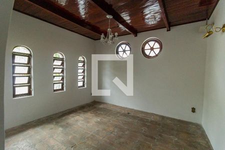 Sala de casa à venda com 4 quartos, 234m² em Ipiranga, São Paulo