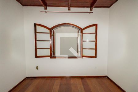 Casa à venda com 234m², 4 quartos e 1 vagaQuarto 2