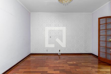 Casa para alugar com 280m², 4 quartos e 6 vagas Casa para alugar com 280m², 4 quartos e 6 vagasSuíte 1