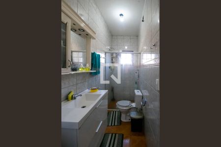 Casa para alugar com 200m², 2 quartos e sem vaga Casa para alugar com 200m², 2 quartos e sem vagaBanheiro Social