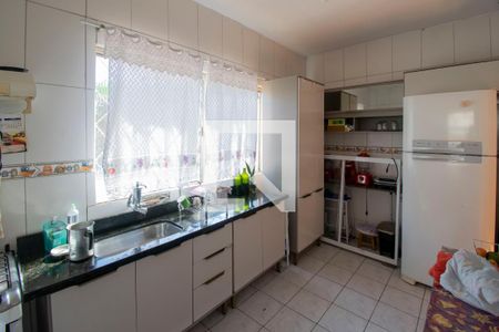 Casa para alugar com 200m², 2 quartos e sem vaga Casa para alugar com 200m², 2 quartos e sem vagaCozinha