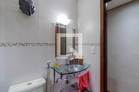 Casa à venda com 210m², 4 quartos e 4 vagasBanheiro