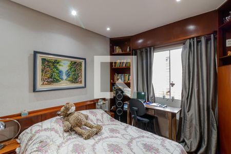 Casa à venda com 210m², 4 quartos e 4 vagasSuíte