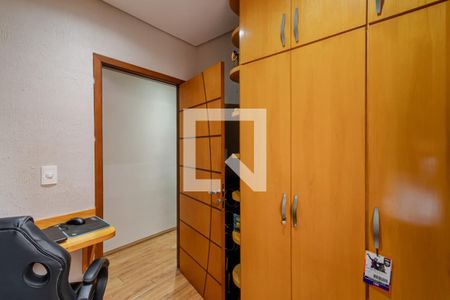 Casa à venda com 210m², 4 quartos e 4 vagasQuarto 3