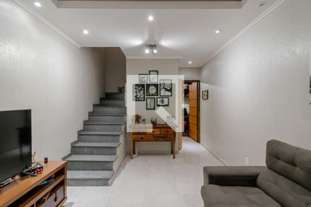 Sala de casa à venda com 4 quartos, 210m² em Vila Moraes, São Paulo