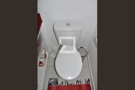 Casa à venda com 247m², 4 quartos e 4 vagasLavabo