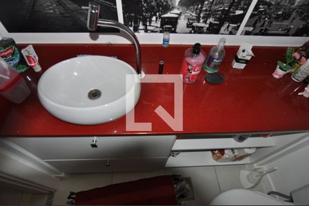 Casa à venda com 247m², 4 quartos e 4 vagasLavabo