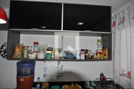 Casa à venda com 247m², 4 quartos e 4 vagasCozinha - Armários