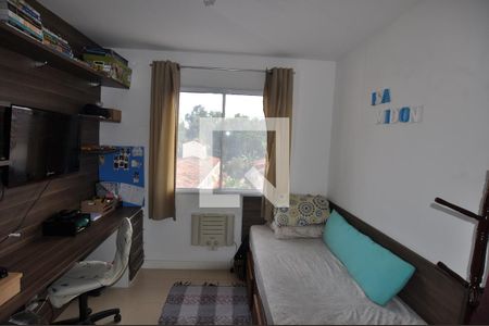 Casa à venda com 247m², 4 quartos e 4 vagasQuarto 4 - Armários