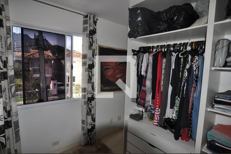 Casa à venda com 247m², 4 quartos e 4 vagasCloset
