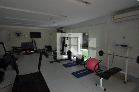 Casa à venda com 247m², 4 quartos e 4 vagasAcademia