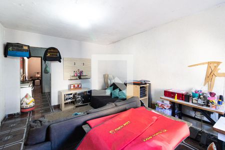 Casa à venda com 281m², 9 quartos e 3 vagasSala