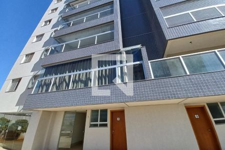 Apartamento para alugar com 85m², 3 quartos e 2 vagasFachada