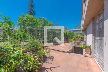 Casa à venda com 350m², 4 quartos e 4 vagas