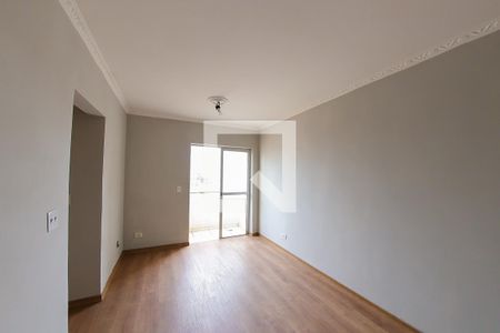 Sala de Apartamento com 2 quartos, 53m² Vila Mazzei
