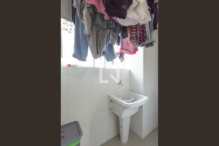 Apartamento à venda com 69m², 2 quartos e sem vaga Apartamento à venda com 69m², 2 quartos e sem vagaÁrea de Serviço