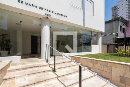 Apartamento à venda com 69m², 2 quartos e sem vaga Apartamento à venda com 69m², 2 quartos e sem vagaFachada