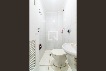 Apartamento para alugar com 90m², 3 quartos e 2 vagasBanheiro de Serviço