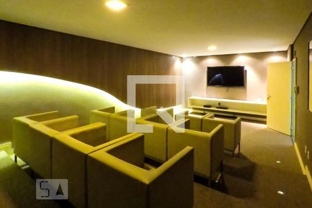 Apartamento à venda com 50m², 2 quartos e 1 vagaSala de Cinema
