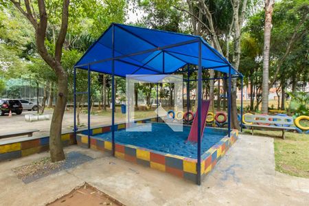 Apartamento à venda com 43m², 2 quartos e 1 vagaÁrea Comum - Playground