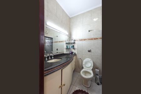 Casa à venda com 404m², 5 quartos e 4 vagasBanheiro da Suíte 1