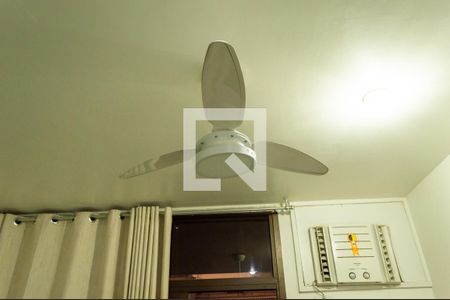 Apartamento à venda com 220m², 4 quartos e 3 vagasQuarto 2 - Suíte