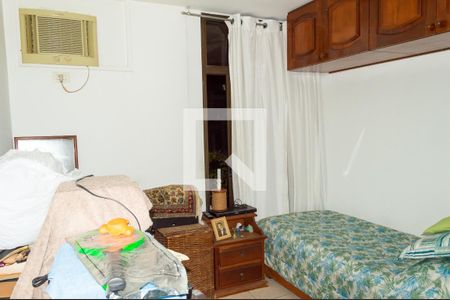 Apartamento à venda com 220m², 4 quartos e 3 vagasQuarto 3