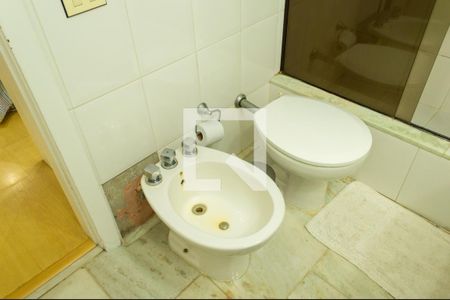 Apartamento à venda com 220m², 4 quartos e 3 vagasQuarto 4 - Suíte