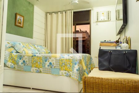 Apartamento à venda com 220m², 4 quartos e 3 vagasQuarto 2 - Suíte