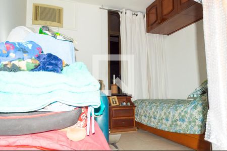 Apartamento à venda com 220m², 4 quartos e 3 vagasQuarto 3