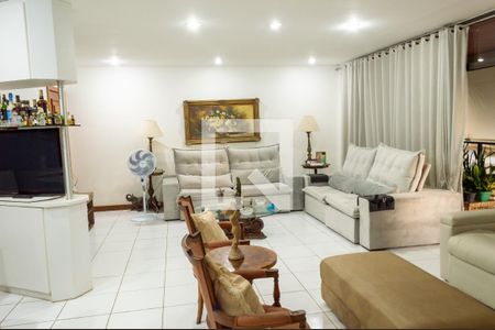 Sala de apartamento à venda com 4 quartos, 220m² em Barra da Tijuca, Rio de Janeiro