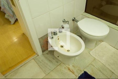 Apartamento à venda com 220m², 4 quartos e 3 vagasQuarto 4 - Suíte