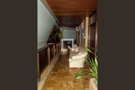 Apartamento à venda com 220m², 4 quartos e 3 vagasVaranda da Sala