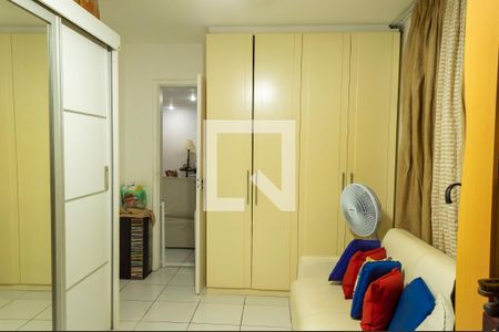 Apartamento à venda com 220m², 4 quartos e 3 vagasQuarto 1