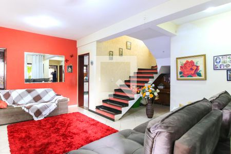 Sala de casa para alugar com 2 quartos, 225m² em Loteamento Villa Branca, Jacareí