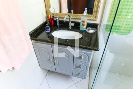 Casa para alugar com 225m², 2 quartos e 2 vagasBanheiro 1