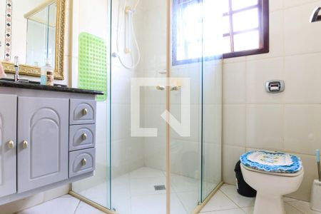 Casa para alugar com 225m², 2 quartos e 2 vagasBanheiro 1