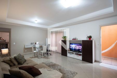 Sala de casa à venda com 3 quartos, 150m² em Presidente Altino, Osasco
