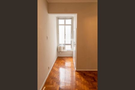 Apartamento à venda com 86m², 2 quartos e 1 vagaQuarto 2