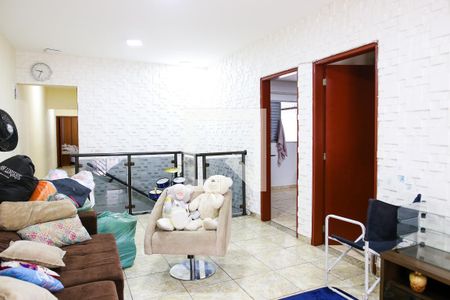 Casa à venda com 319m², 6 quartos e 6 vagas Casa à venda com 319m², 6 quartos e 6 vagasSala 2 superior